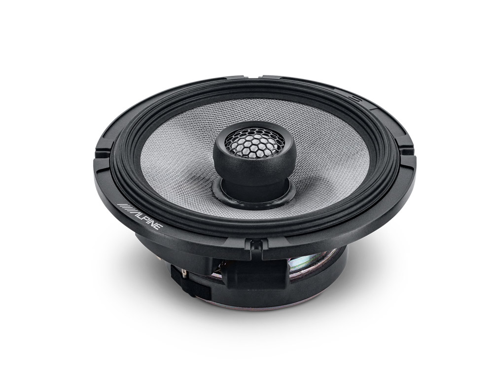 R2 S65_R Series Speakers_Door Woofer angle